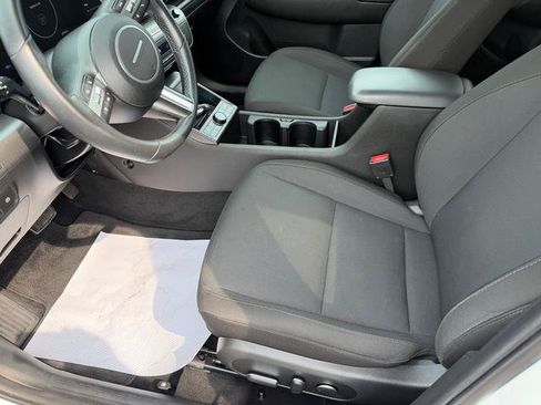 Used 2024 Hyundai Kona SEL w/ Convenience Package AWD/4WD image 10