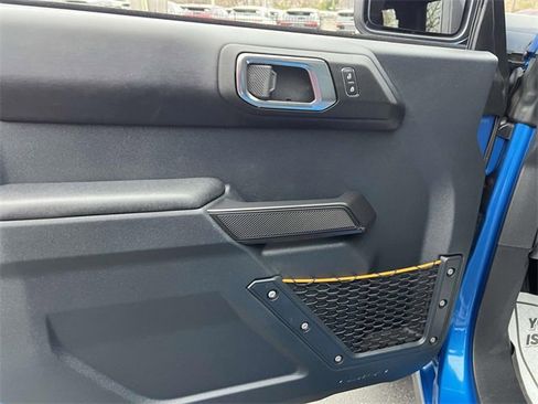 Used 2024 Ford Bronco Badlands image 19