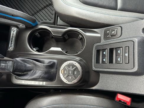 Used 2022 Ford Bronco Black Diamond w/ Sasquatch Package image 21