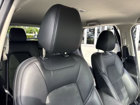 Used 2020 MAZDA CX-5 Touring FWD image 46