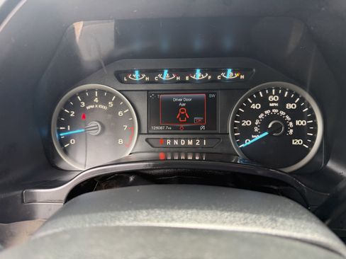 Used 2019 Ford F150 XLT w/ Equipment Group 301A Mid AWD/4WD image 29