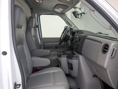Used 2023 Ford E-350 and Econoline 350 Super Duty w/ Power Windows & Locks Group RWD image 15