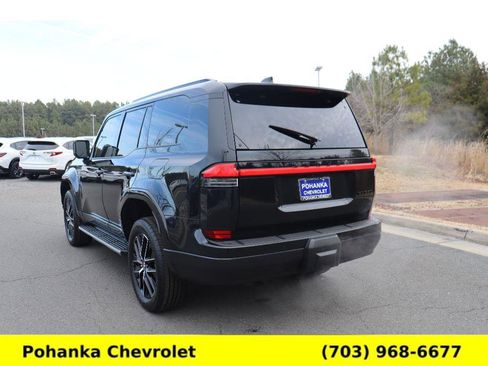 Used 2024 Lexus GX 550 image 5