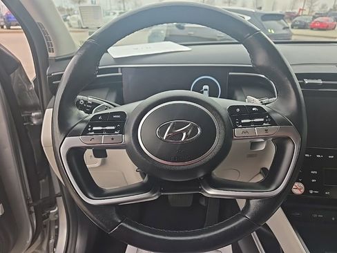 Used 2024 Hyundai Tucson Limited image 19