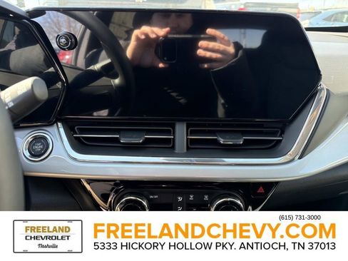 New 2026 Chevrolet Trax LT image 27