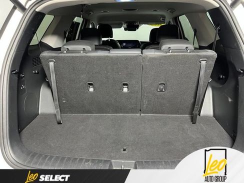 Used 2025 Hyundai Palisade SEL AWD/4WD image 11