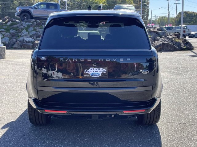 Used 2023 Land Rover Range Rover SE AWD/4WD image 5