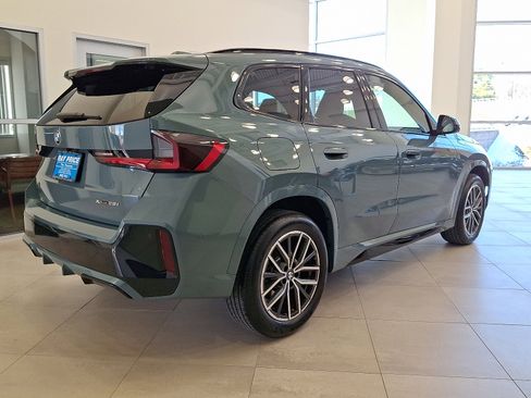 Used 2024 BMW X1 xDrive28i w/ Premium Package image 6