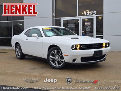 Used 2020 Dodge Challenger SXT w/ Cold Weather Group