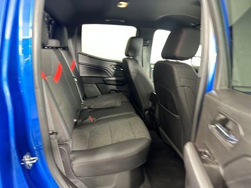 Used 2023 Chevrolet Colorado Z71 w/ Z71 Convenience Package 2 image 33