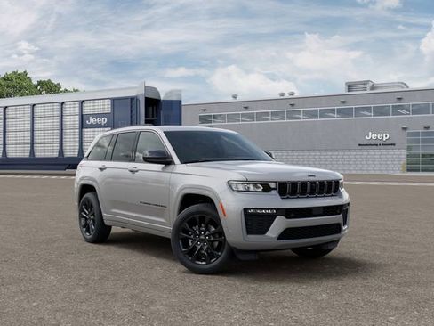 New 2026 Jeep Grand Cherokee Limited AWD/4WD image 5