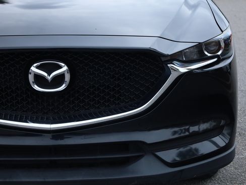 Used 2017 MAZDA CX-5 Touring w/ Preferred Equipment Package image 17