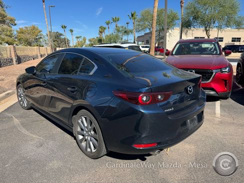 Used 2023 MAZDA MAZDA3 s FWD image 5