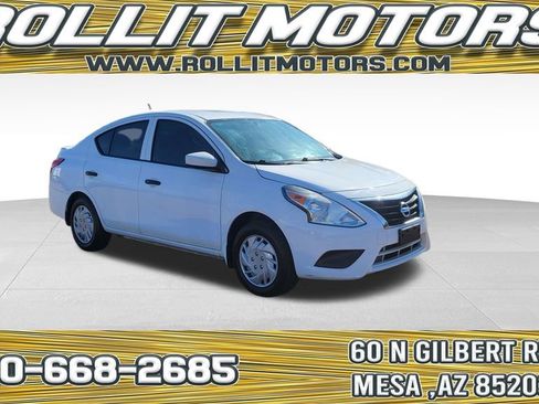 Used 2018 Nissan Versa S Plus image 1