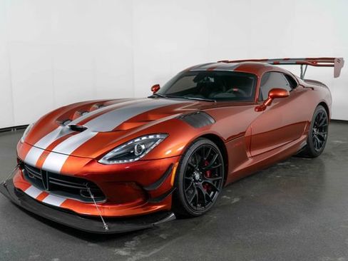 Used 2017 Dodge Viper GTC w/ ACR Package image 4