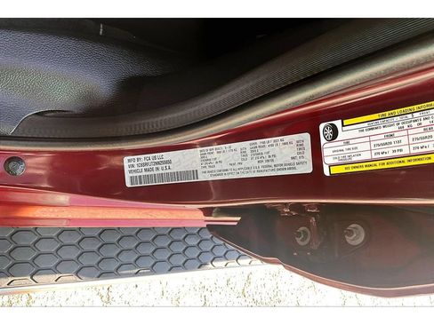 Certified 2022 RAM 1500 Laramie AWD/4WD image 31