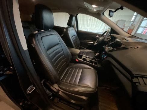 Used 2018 Ford Escape SEL image 23