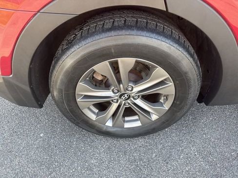Used 2013 Hyundai Santa Fe Sport image 9