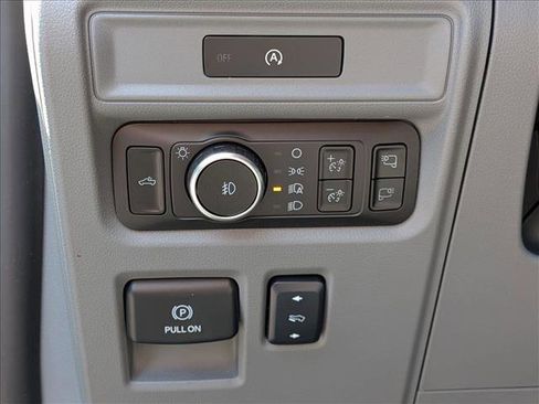 Used 2025 Ford F150 Lariat w/ Equipment Group 501A Mid AWD/4WD image 18