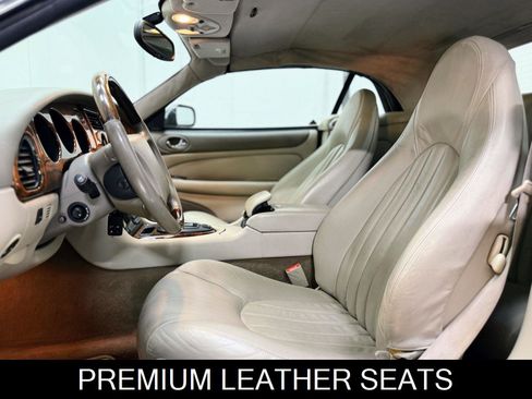 Used 1999 Jaguar XK8 Convertible image 44