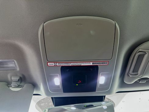 Used 2025 Toyota Camry LE image 18