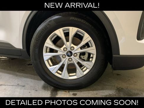 Used 2023 Ford Escape Active AWD/4WD image 9
