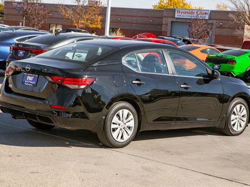 Used 2025 Nissan Sentra S image 5