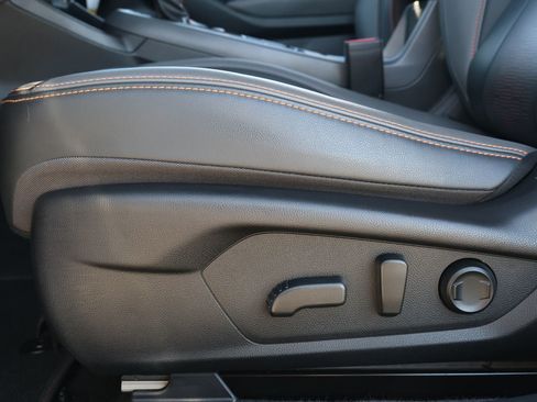 Used 2024 Subaru Crosstrek 2.5i Limited image 28