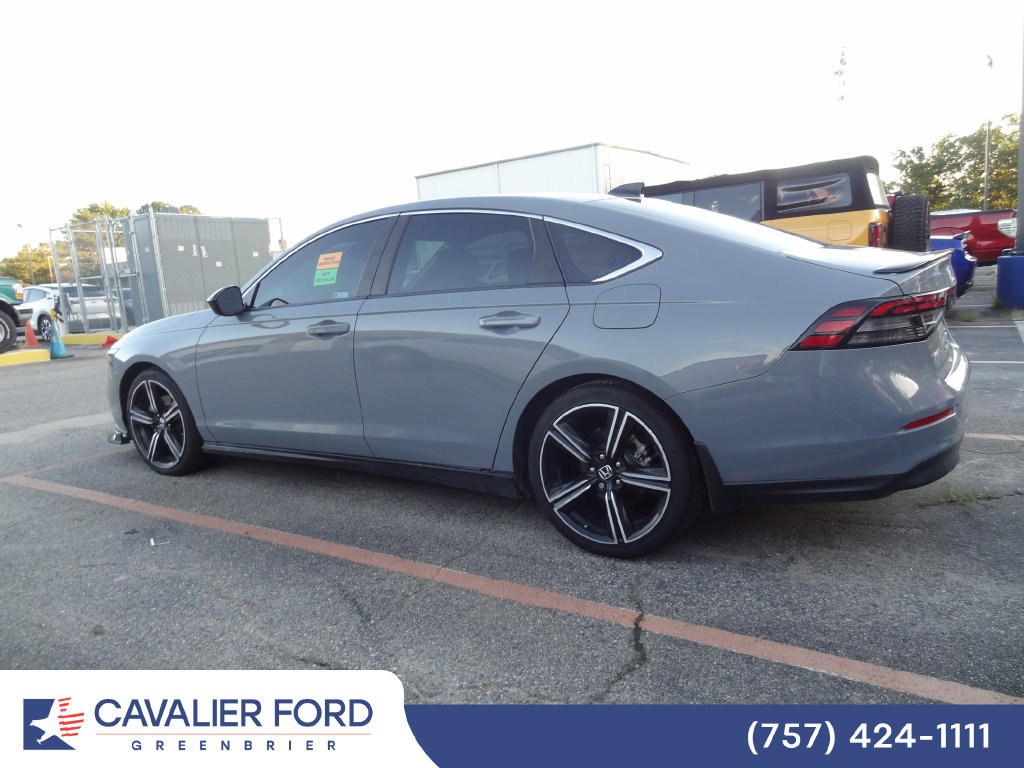 Used 2023 Honda Accord Sport image 6