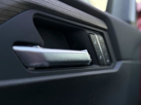 New 2026 GMC Acadia Denali w/ Super Cruise Package image 15