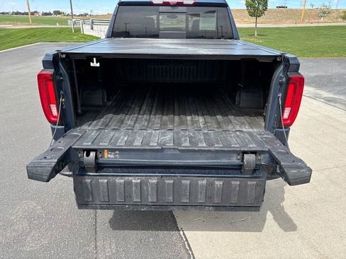 Certified 2020 GMC Sierra 1500 Denali w/ Denali Ultimate Package AWD/4WD image 28