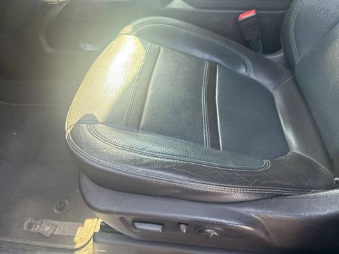 Used 2019 GMC Sierra 1500 Denali w/ Denali Ultimate Package AWD/4WD image 19