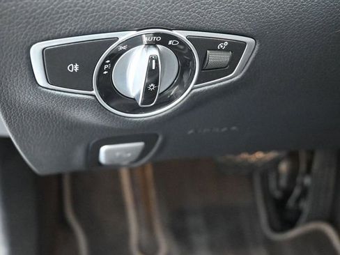 Used 2019 Mercedes-Benz E 300 image 20