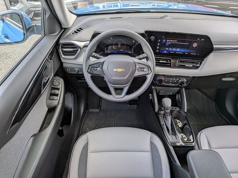Certified 2026 Chevrolet TrailBlazer LT w/ Driver Confidence Package FWD image 15