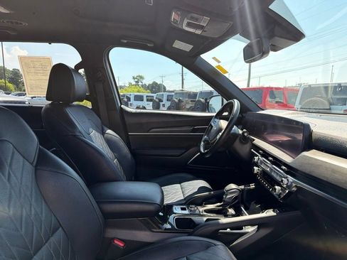 Used 2023 Kia Telluride SX X-Line AWD/4WD image 27