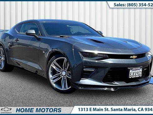 Used 2018 Chevrolet Camaro SS RWD image 1