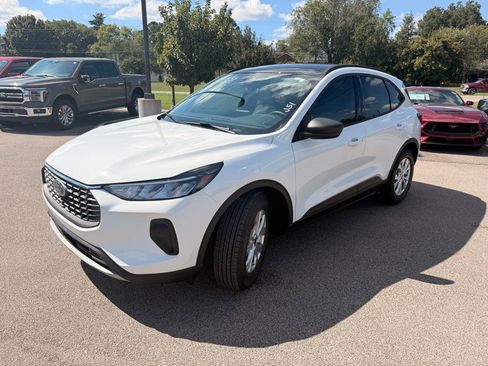 New 2026 Ford Escape Active FWD image 4