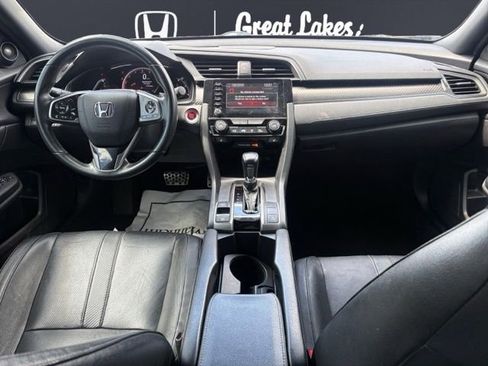 Used 2019 Honda Civic Sport Touring image 8