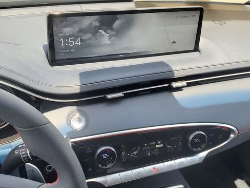 New 2025 Genesis GV70 3.5T Sport w/ Sport Advanced Package image 8