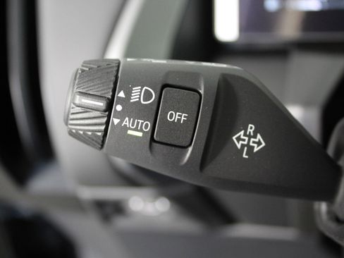 New 2026 BMW X3 xDrive30 w/ M Sport Package image 29