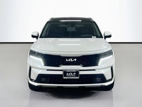 Certified 2024 Kia Sorento SX Prestige AWD/4WD image 2