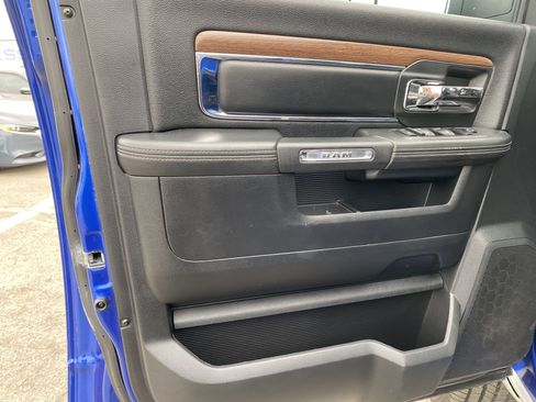 Used 2014 RAM 2500 Laramie w/ Convenience Group AWD/4WD image 18