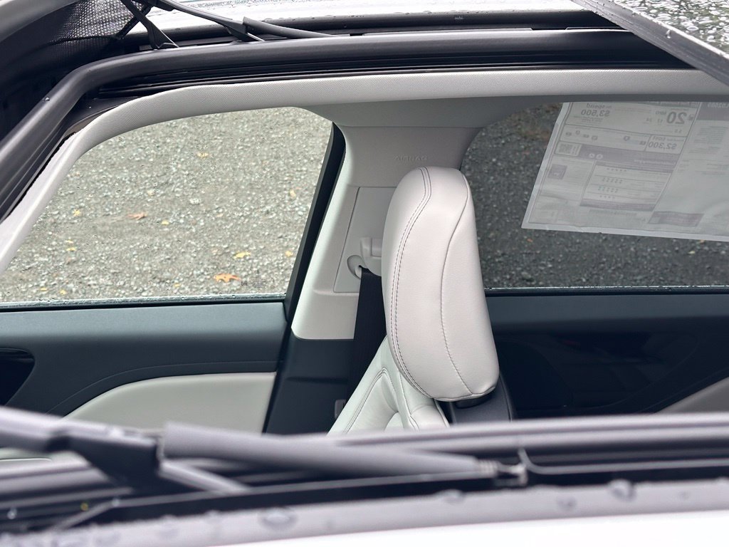New 2027 Lincoln Aviator Reserve AWD/4WD image 6
