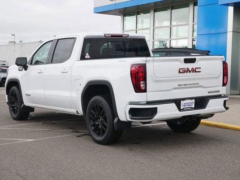 Used 2023 GMC Sierra 1500 Elevation w/ Preferred Package AWD/4WD image 5