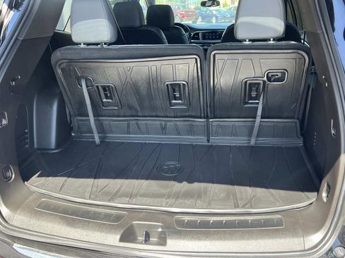 Used 2023 Buick Enclave Essence w/ Sport Touring Edition AWD/4WD image 10