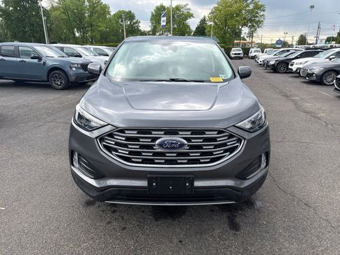 Used 2022 Ford Edge SEL w/ Convenience Package AWD/4WD image 3