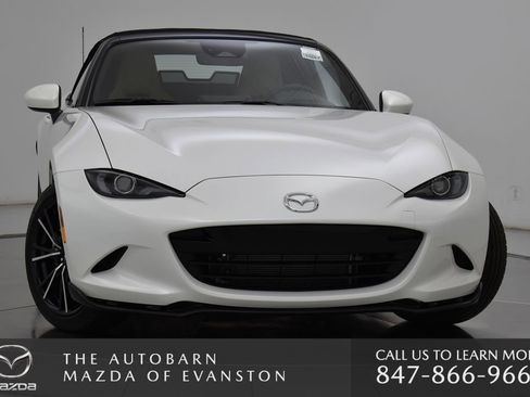 New 2025 MAZDA MX-5 Miata Grand Touring w/ Appearance Package image 4