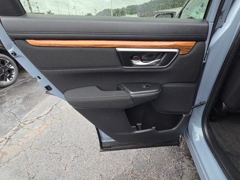 Used 2021 Honda CR-V EX image 18
