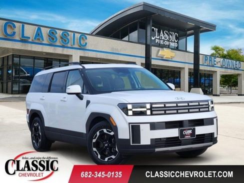 Used 2025 Hyundai Santa Fe SEL image 1