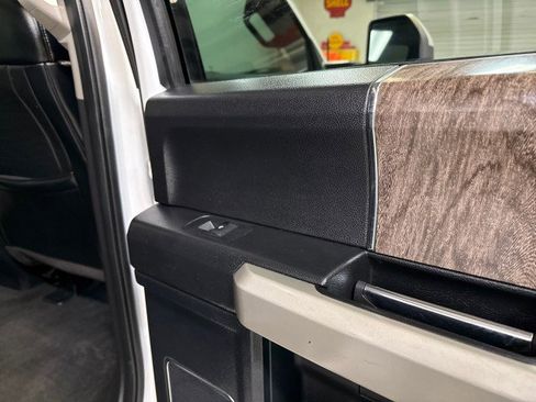 Used 2018 Ford F250 Lariat w/ Lariat Ultimate Package image 69